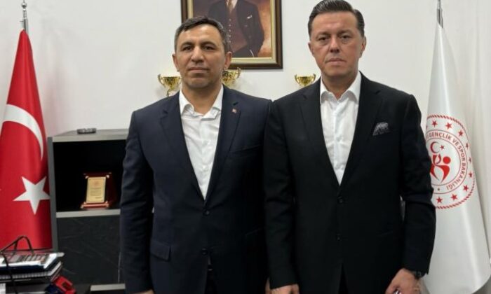 Nebi Hatipoğlu’ndan Beylikova Gençlik ve Spor Müdürlüğü’ne ziyaret