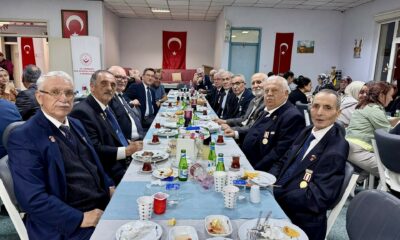 Gaziler ve eşlerinin katılımıyla iftarda bir araya gelindi