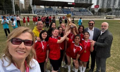 Atatürk Ortaokulu Ragbi Takımları İl Şampiyonasında başarı elde etti