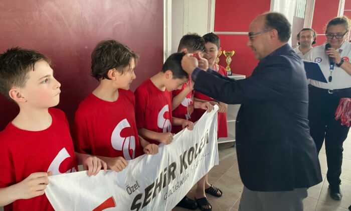 Okul Sporları Yüzme İl Birinciliği Müsabakaları Sona Erdi