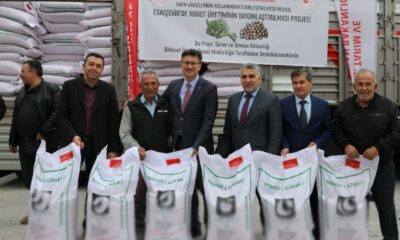 Sivrihisarlı çiftçilere yüzde 50 hibeli nohut tohumluğu desteği verildi