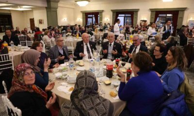 Başkan Kurt iftarda şehit aileleri, gaziler ve yakınları ile buluştu