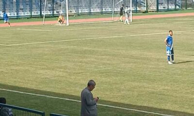 Aynı saate 2 maça göreve tepki
