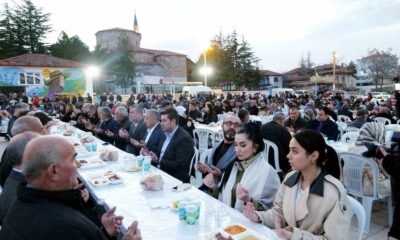 Gürhan Albayrak Çifteler ve Han’da ziyaretlerde bulundu