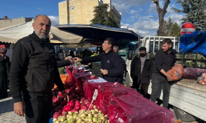 Tavşanlı’da pazarcılardan Ramazan ayında taze ürün