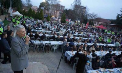 4 bin kişi aynı sofrada iftar açtı