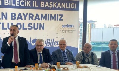 AK Parti’de bayramlaşma programı yoğun katılım sağladı