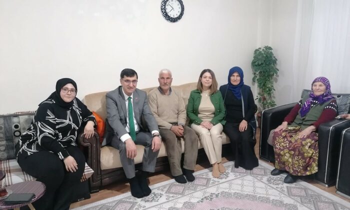 Başkan Kahveci, Ramazan sofrasında vatandaşlarla buluşuyor