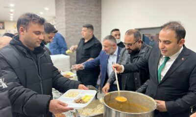 AK Parti MKYK Üyesi Harun Çelik, Bilecik’te partililerle iftar yaptı