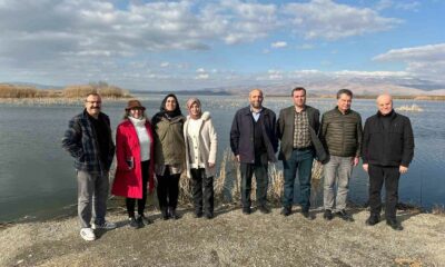 Valiliğin Eber Gölü’ne müdahale planı şekilleniyor