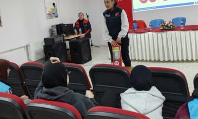Kız öğrenci yurdunda afet bilinci ve yangın farkındalık eğitimi verildi