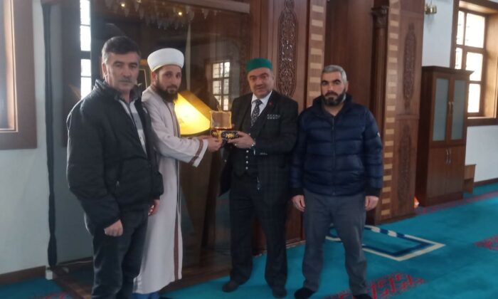 Sakal-ı Şerif Ertuğrul Gazi Camii’nde