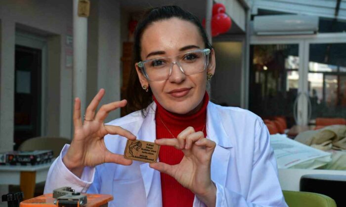8 Martta kendi hediyeleri kendileri yaparak, keyifli vakit geçirdiler