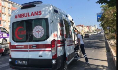 Kontrolden çıkan motosiklet devrilirken, sürücüsü yaralandı