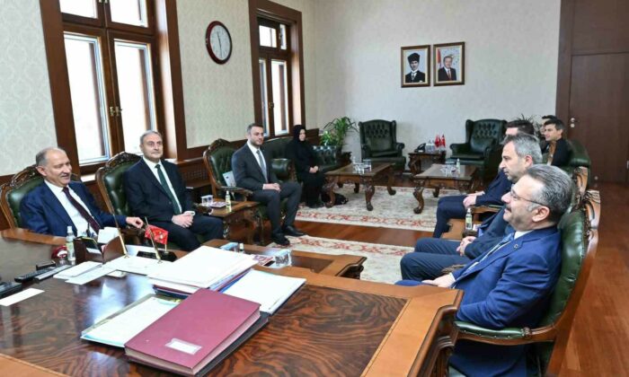 Tarım ve Orman Bakan Yardımcısı Polat’tan Eskişehir Valisi Aksoy’a ziyaret