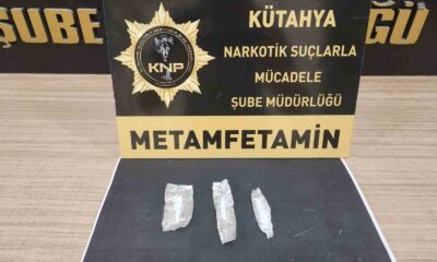 Kütahya’da uyuşturucu ticareti yapma suçundan 2 kişi tutuklandı