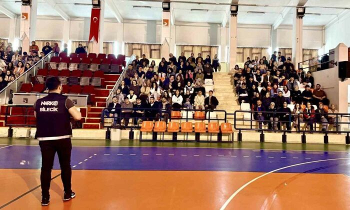 Bilecik Şeyh Edebali Üniversitesi’nde bağımlılıkla mücadele etkinliği