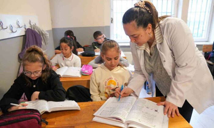 Çocuklardan Başkan Ataç’a destek teşekkürü
