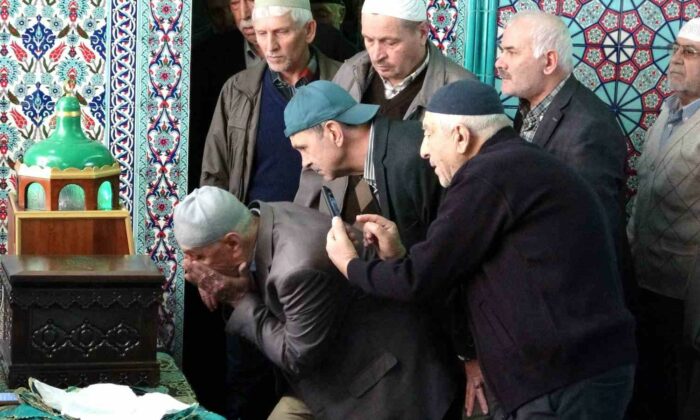 Kütahya’da Sakal-ı Şerif ziyaretine yoğun ilgi