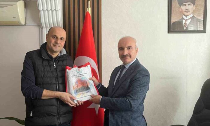 Gediz’de hayırsever vatandaştan örnek davranış