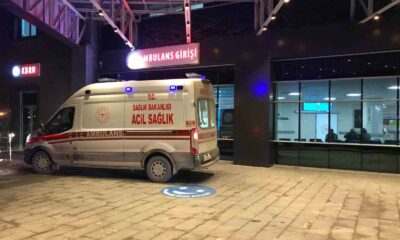 Bilecik’te seyir halinde devrilen motorlu bisiklet sürücüsü yaralandı