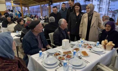 Gazi ve şehit yakınlarını yalnız bırakmadı
