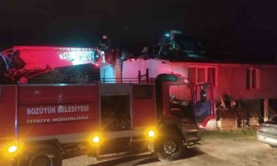 Bozüyük’te çatı yangını