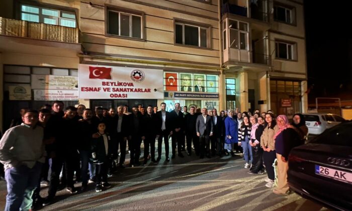 AK Parti Beylikova İlçe Teşkilatı, gelecek dönemi değerlendirdi