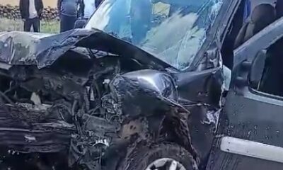 Kavşakta 2 otomobil çarpıştı: 1 ölü, 1 yaralı