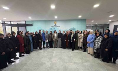 AK Parti Kütahya İl Kadın Kolları’ndan Değerlendirme ve İstişare Toplantısı