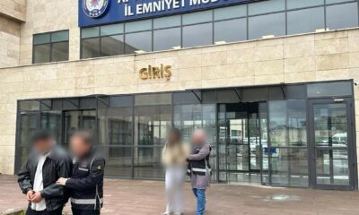Telefon dolandırıcılığı yapan 2 kişiden biri tutuklandı