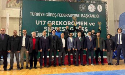 Kütahya’da U17 Güreş Türkiye Grup müsabakaları sona erdi