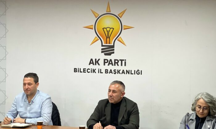 AK Parti’de yeni dönem faaliyetler değerlendirildi