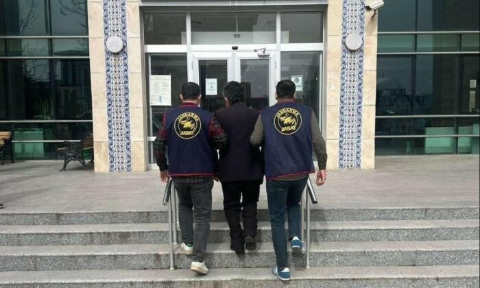 Kütahya’da aranan şahıslar JASAT’tan kaçamadı