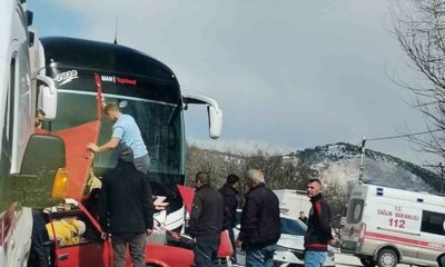 Yolcu otobüsü ile otomobil çarpıştı: 1 ölü, 1 ağır yaralı