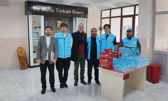 Kütahya’da ’Umre Ödüllü Gençlik Bilgi Yarışması’na yoğun ilgi