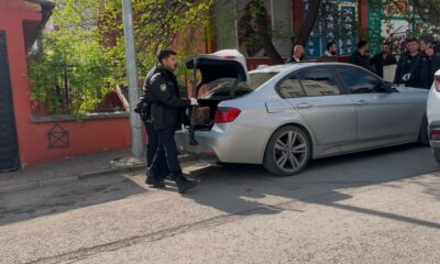 12 saattir kaçan ve bagajından otomatik silah çıkan araca 24 bin 854 bin TL ceza