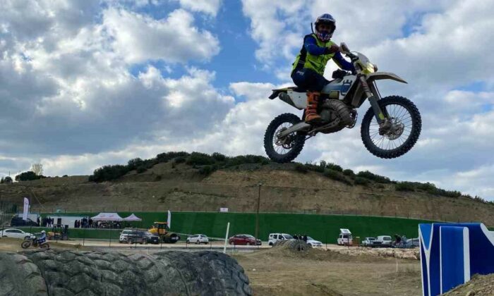 Bilecik Enduro Motosiklet Spor Klübü’nden anlamlı bağış