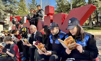 Bilecik’te emniyet mensupları kitap okudu