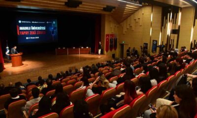 “Anadolu Üniversitesi Yapay Zekâ Zirvesi” yoğun katılımla gerçekleştirildi