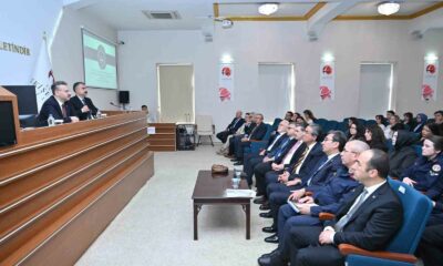 Kadına yönelik şiddetle ilgili toplantı düzenlendi