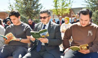 BŞEÜ’de kitap okuma etkinliği düzenlendi