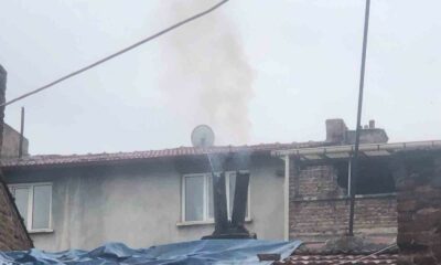 Bacadan çıkan duman mahalleyi sardı