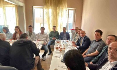 Eskişehir’de okuyan Türk Dünyası öğrenci temsilcileri kahvaltıda bir araya geldi