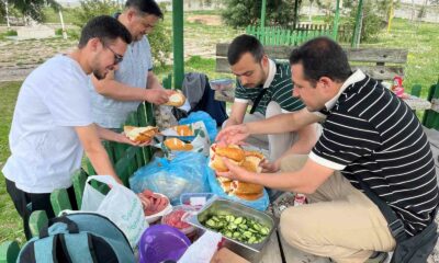 Afyonkarahisar’da üniversiteli gençler kaplıca etkinliğiyle stres attı