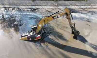 Porsuk Çayı’nı temizleyen 30 tonluk dev ekskavatör çamura gömüldü