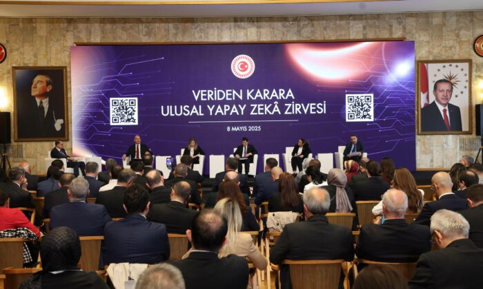 TBMM’de “Veriden Karara Ulusal Yapay Zekâ Zirvesi” Gerçekleştirildi