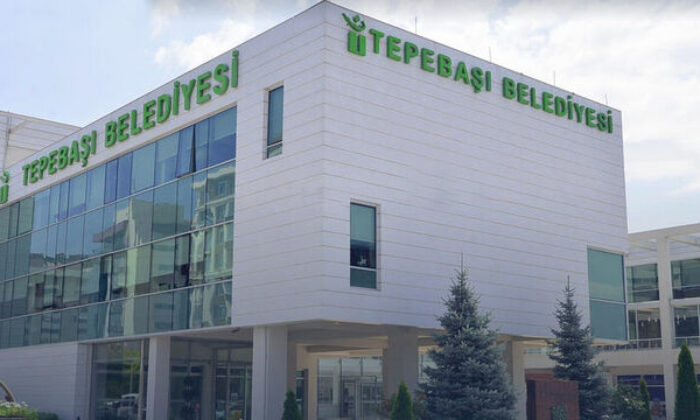 Bu ihalenin Adrese teslim oldugu Sökülen Billboardların konulduğu depodan belliydi