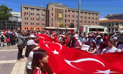 Gençlik Haftası kutlamaları Vilayet Meydanı’nda başladı
