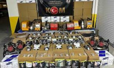 Piyasa değeri 1 milyon lira olan kaçak sigara ve malzemesi ele geçirildi